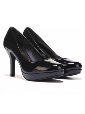Steve Madden’s MADDEN GIRL Black Gwwen Heeled Pumps Shoes Size 10